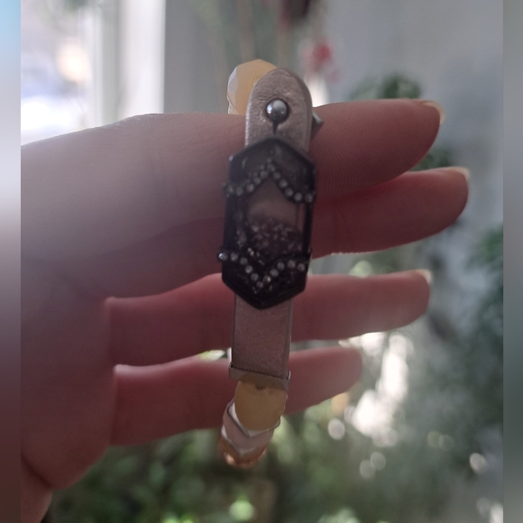 Cute bracelets - Picture 1 of 4